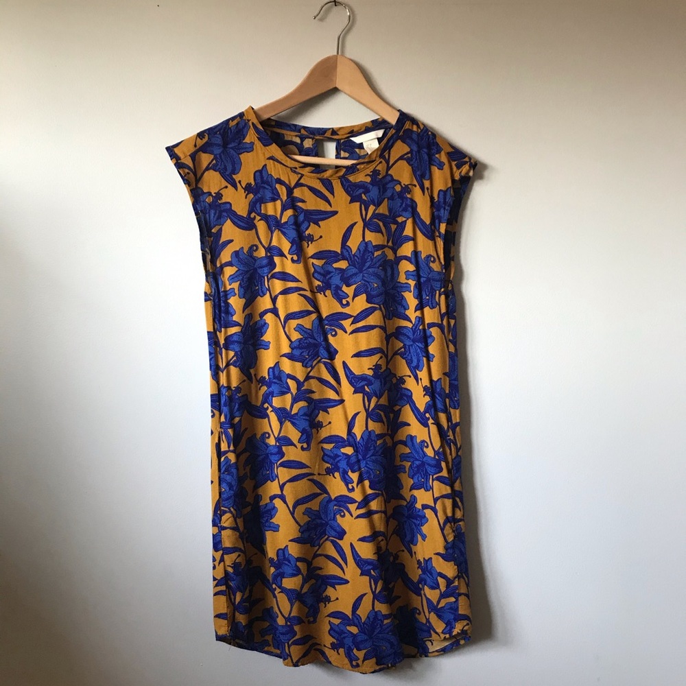 🏴H&M shift dress